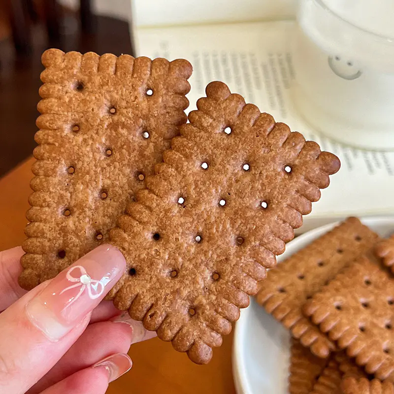 Biscotti al latte al gusto cioccolato al latte