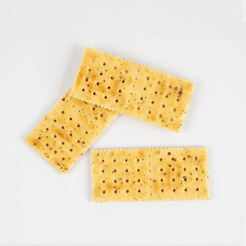 Crackers di soda e prosciutto al tartufo nero